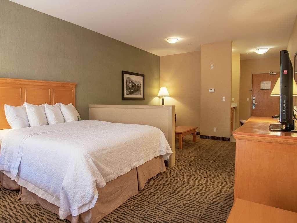 Hampton Inn by Hilton Kamloops Rom bilde