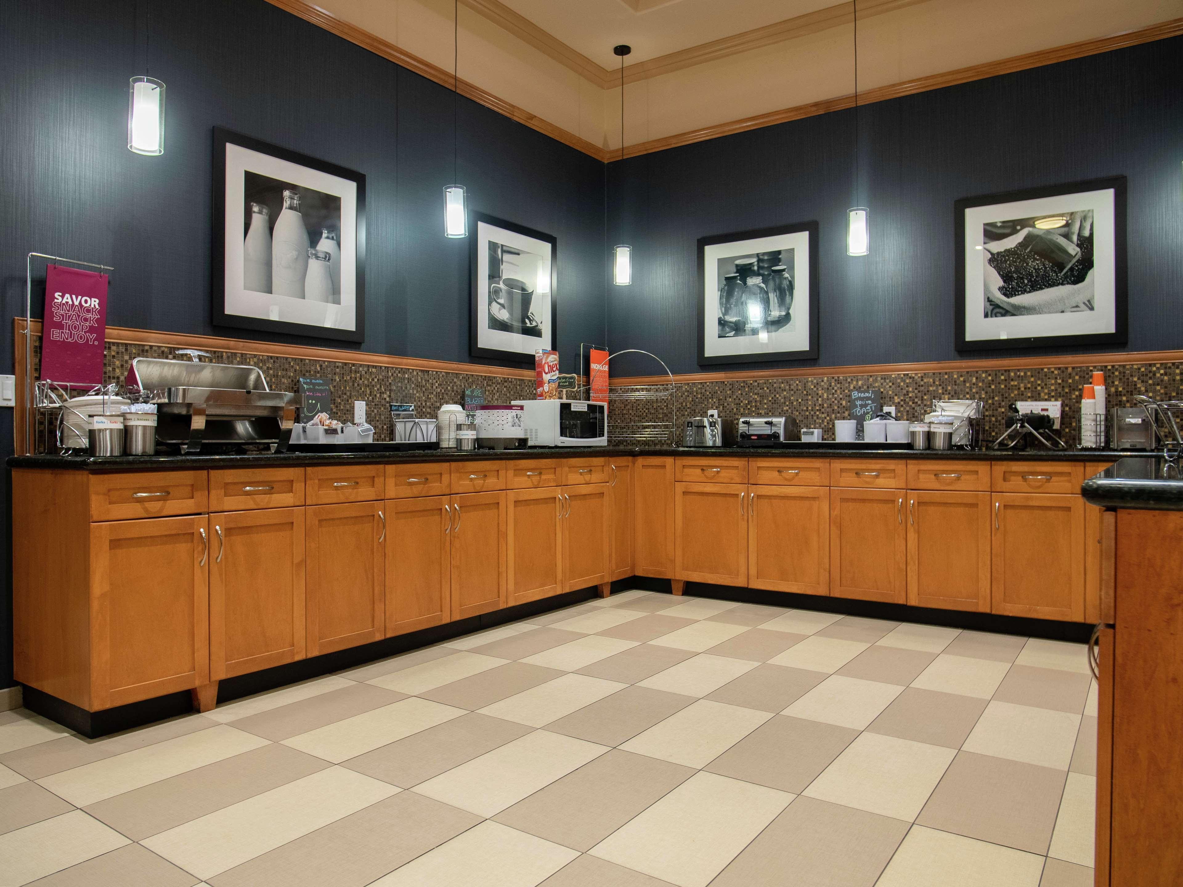 Hampton Inn by Hilton Kamloops Eksteriør bilde