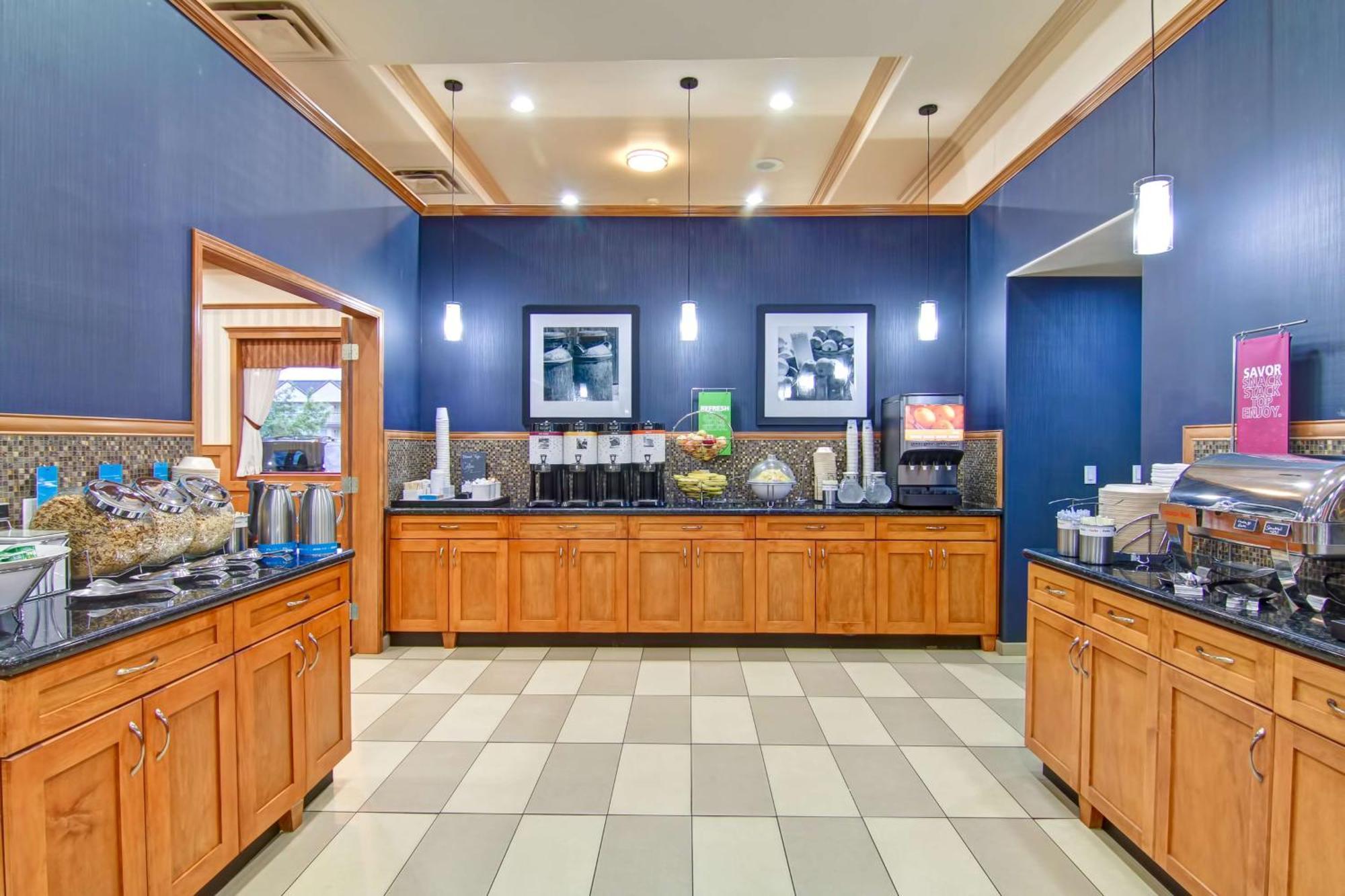 Hampton Inn by Hilton Kamloops Eksteriør bilde