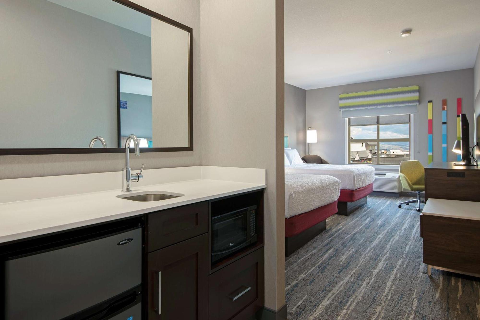 Hampton Inn by Hilton Kamloops Eksteriør bilde
