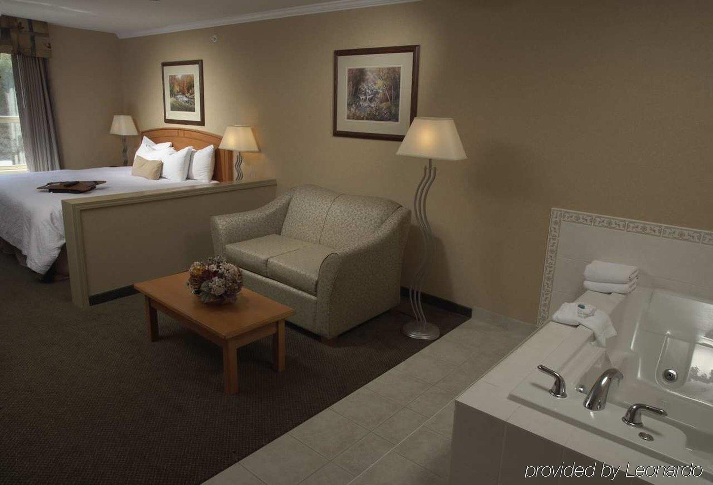 Hampton Inn by Hilton Kamloops Rom bilde