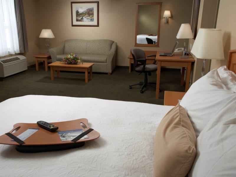 Hampton Inn by Hilton Kamloops Eksteriør bilde